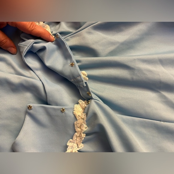 Vintage night gown blue looks to be hand made size is as shown beautiful piece - Picture 4 of 5